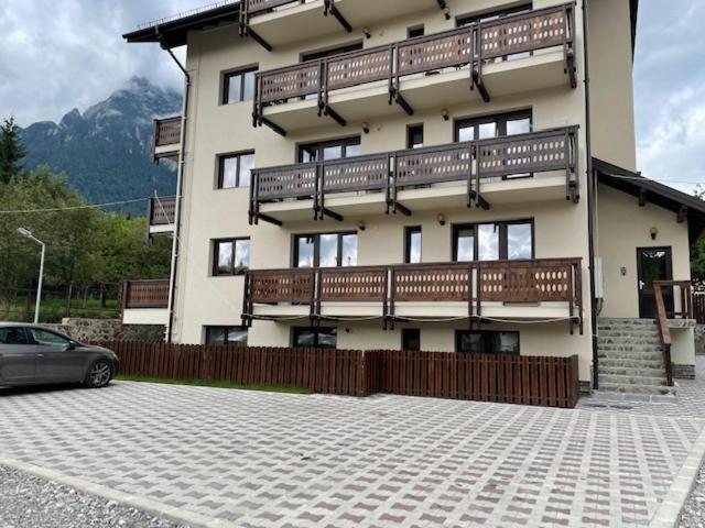 Belcara Apartment Buşteni Екстериор снимка